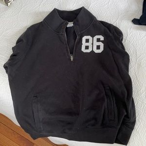 VS quarter zip sweatshirt